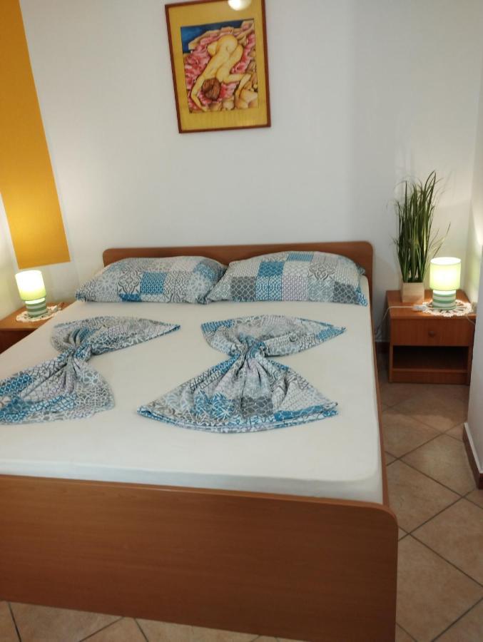 شقة Apartma Santina بيران المظهر الخارجي الصورة