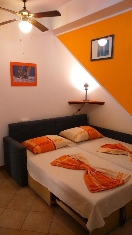 شقة Apartma Santina بيران المظهر الخارجي الصورة